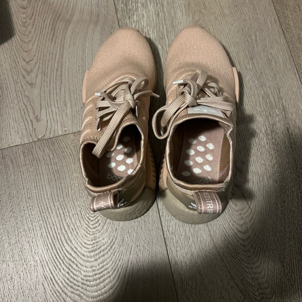 Adidas NMD R1 - Picture 5 of 9